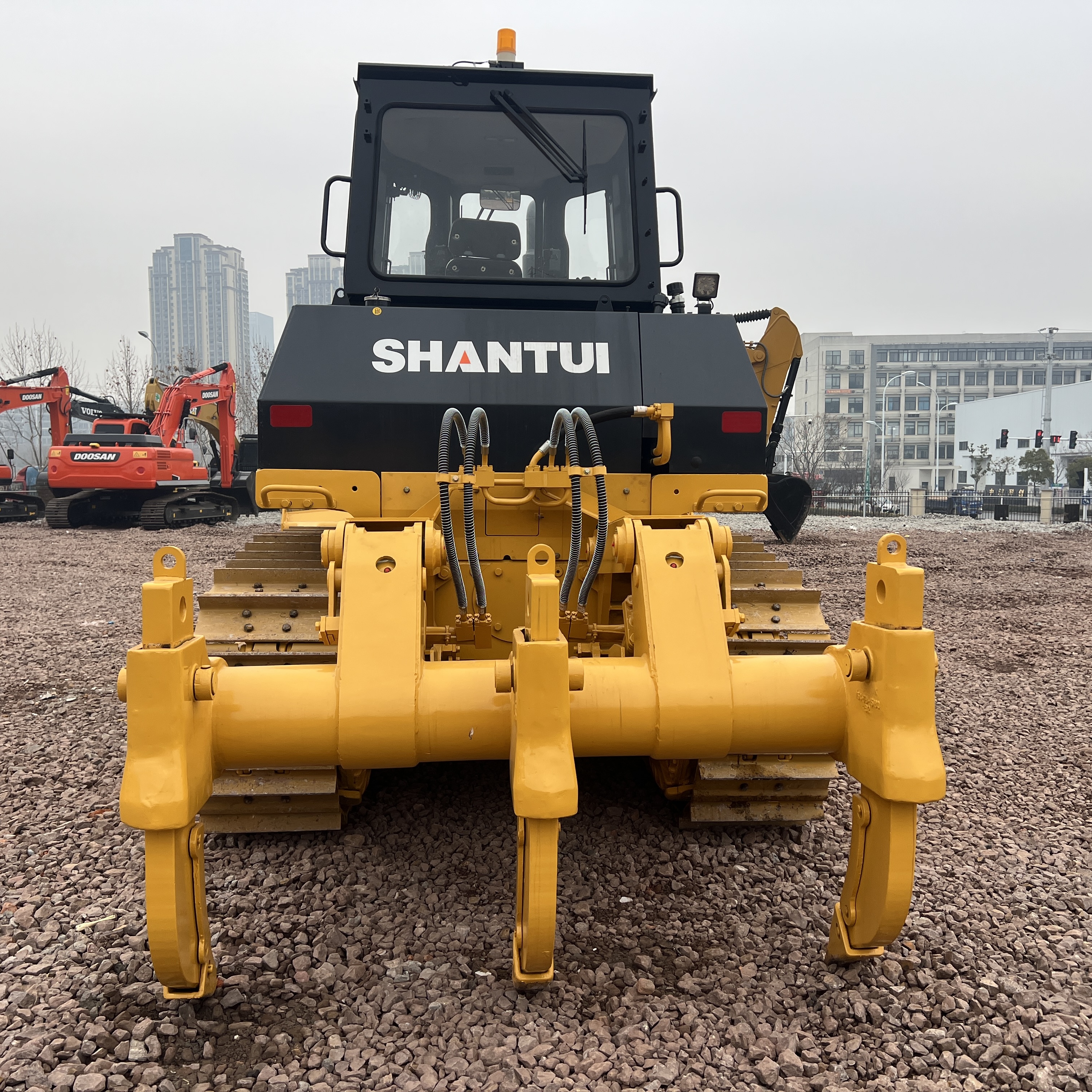 Used Shantui SD22 Bulldozer