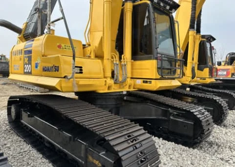 used excavator leading to a rapid recovery and overseas layout