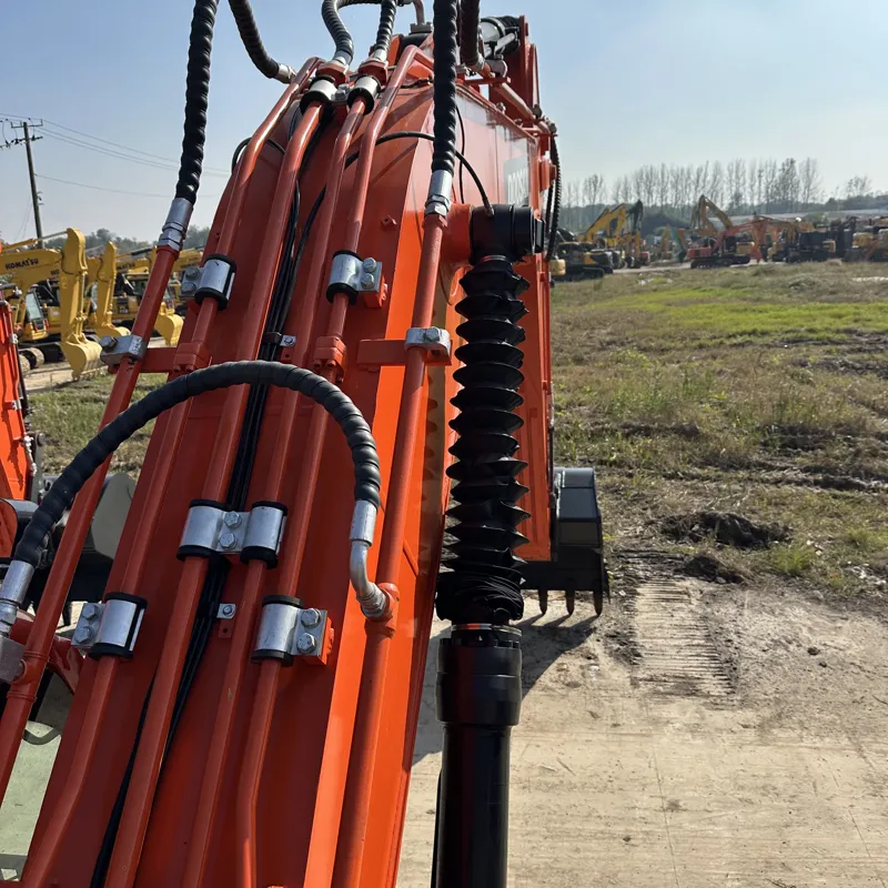 UsedDoosan 225LCAExcavator