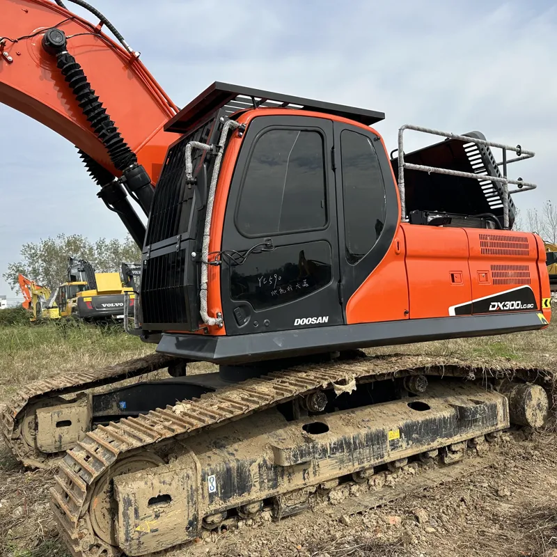 UsedDoosan 300DXExcavator