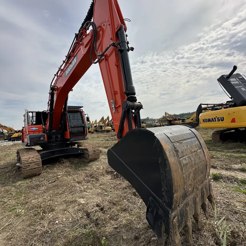 UsedDoosan 300DXExcavator
