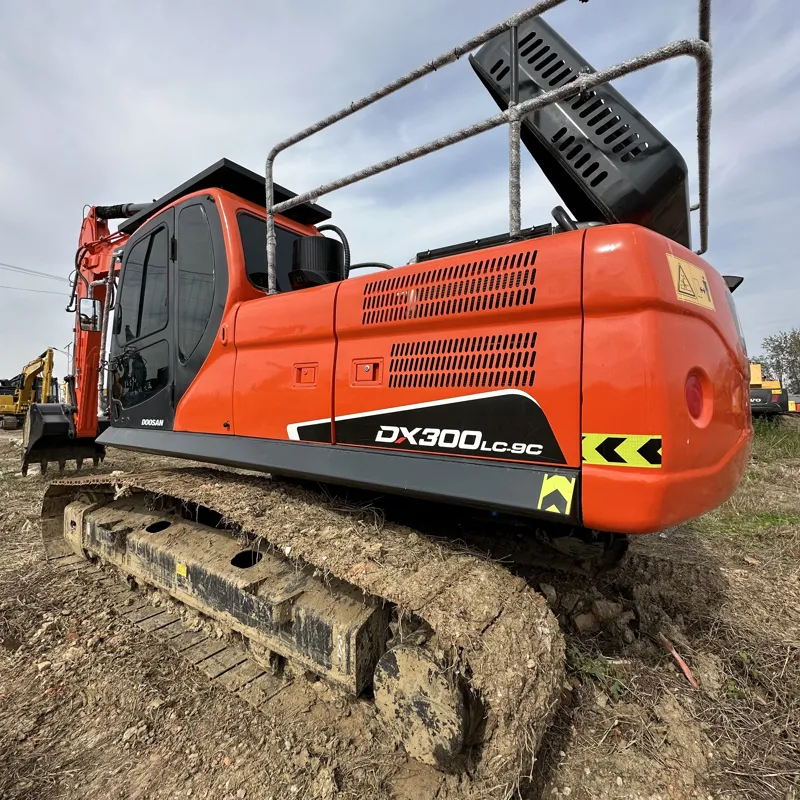 UsedDoosan 300DXExcavator