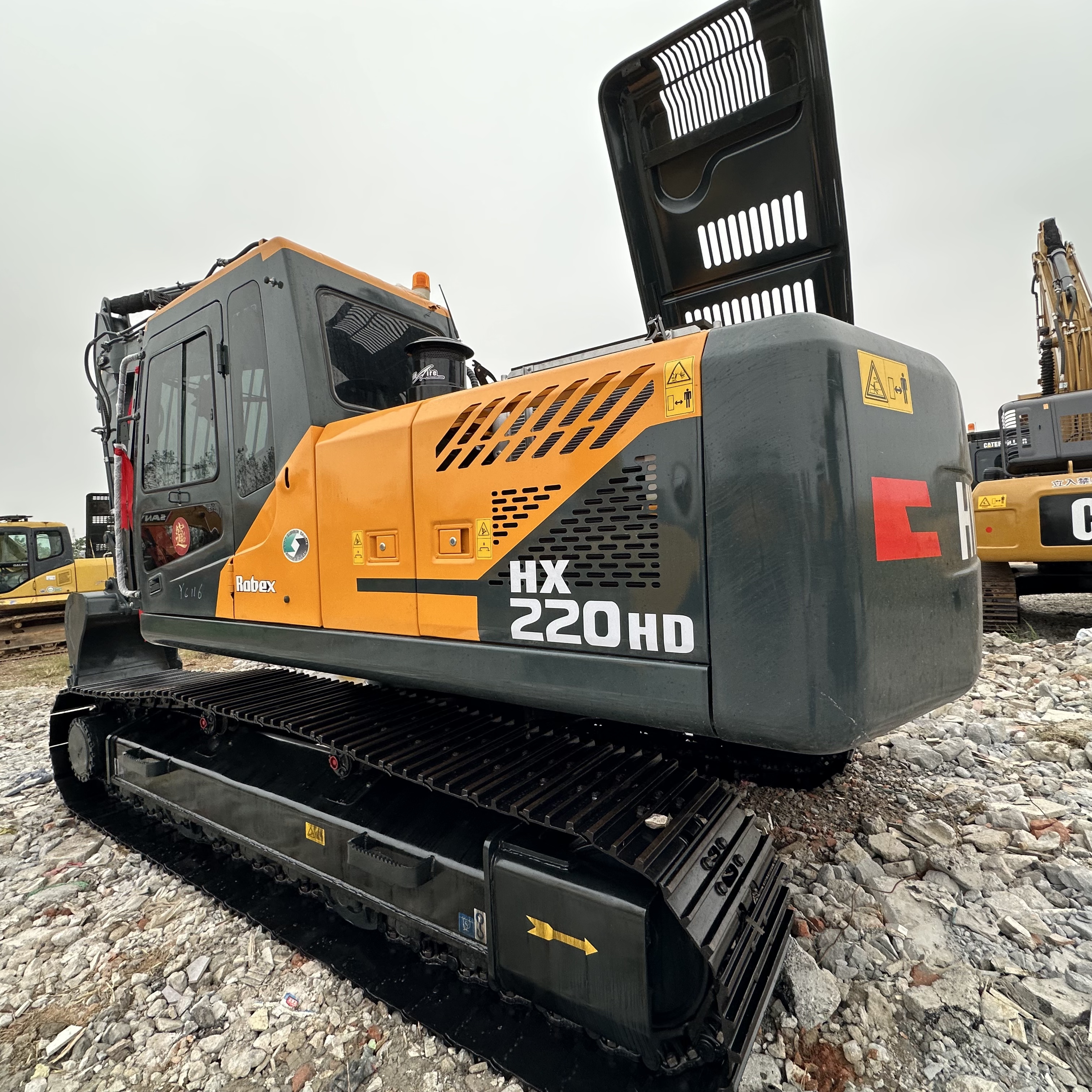 Used Hyundai 220H Excavator