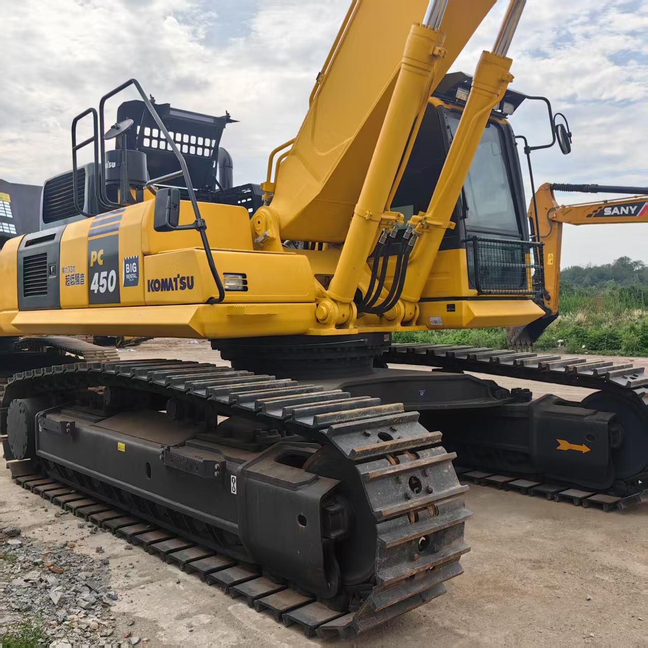 Used Komatsu 450-8 Excavator