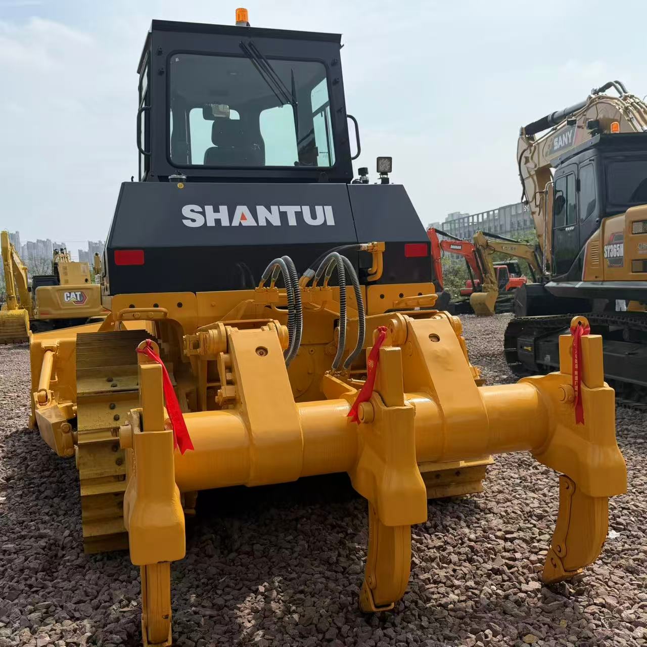 UsedShantui SD22Bulldozer