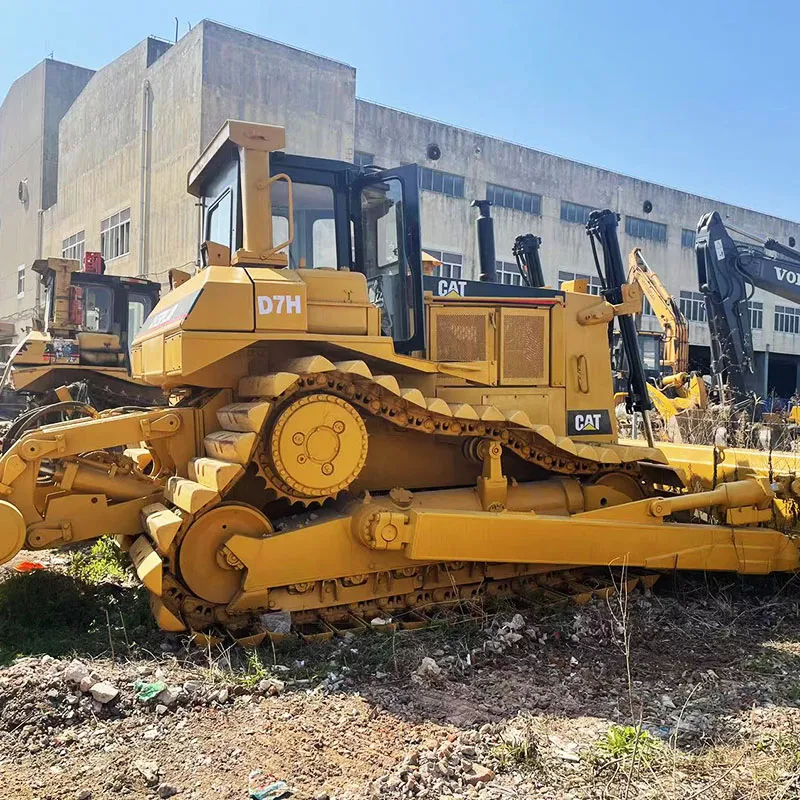 Used Caterpillar D7H Бульдозер