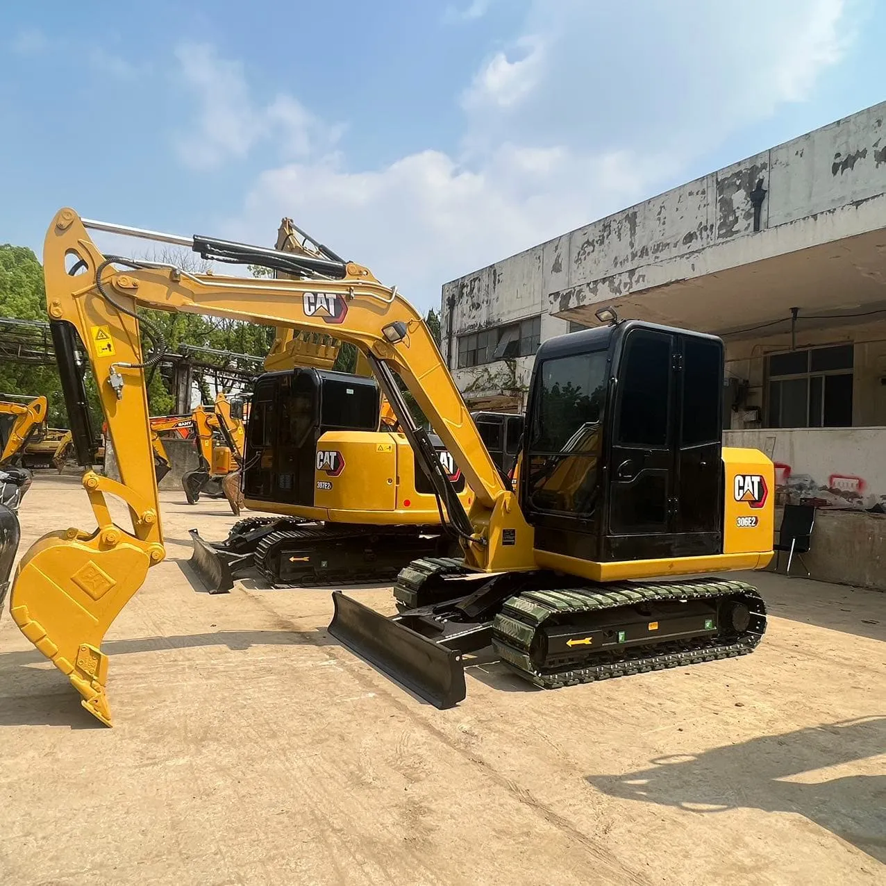 Used caterpillar 306E2 excavator