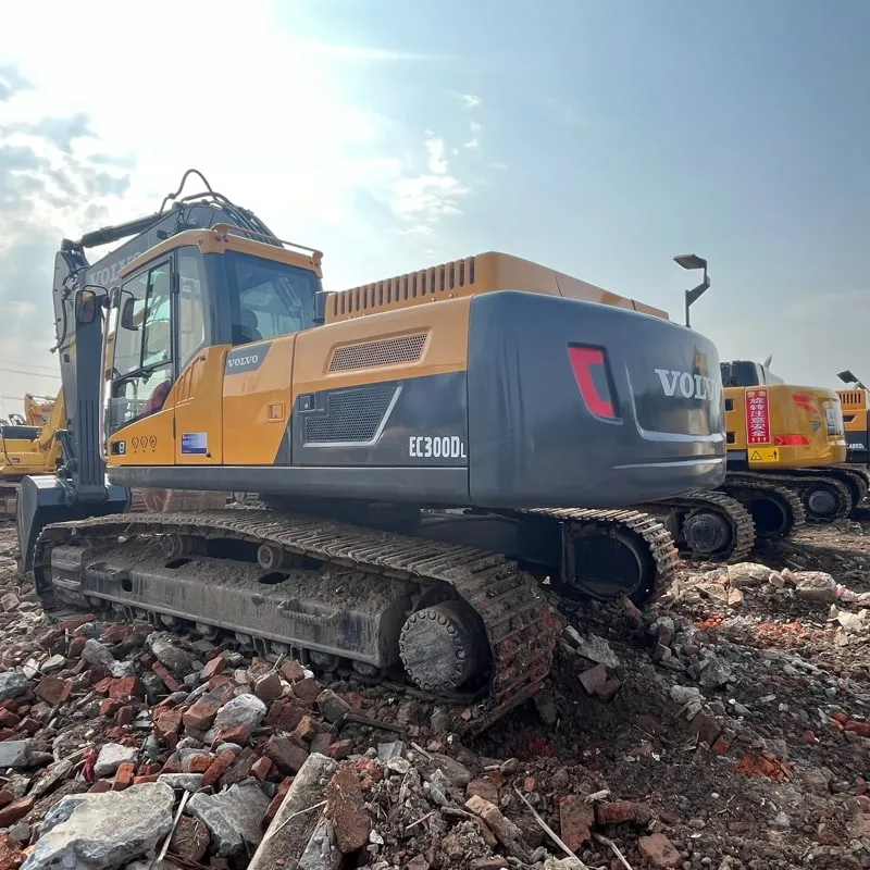 Used volvo 300D excavator
